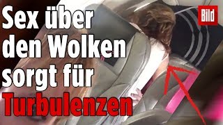 Pärchen hat heimlich Sex im Flugzeug