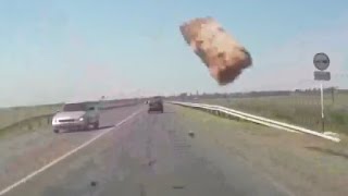 Невероятные аварии - сюрприз в лобовое