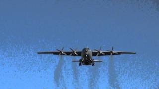 Посадка Ан-12 на Авиабазу Шагол(12 красный/RF-95408)