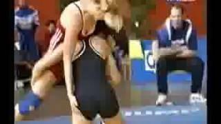 woman lift - 220