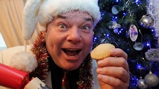 Mr Christmas Gives Up Eating Turkey Due To His Pet, Tinsel