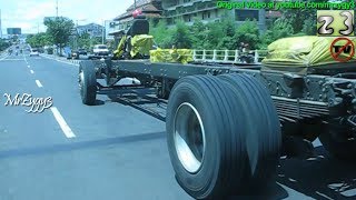 Extreme Driving New Mercedes Benz Bus Chassis OH1526