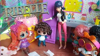 La Recita Scolastica delle LOL Surprise per la Festa della Mamma [Storie LOL]