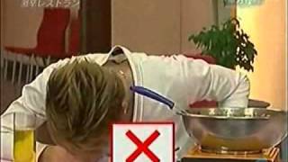 Super Junioe & DBSK Eating SPICY Food xD
