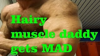 ???? HAIRY MUSCLE DADDY gets mad after a fight and flexes hairy muscles - TheStreetFlexer