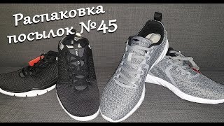 Две пары кроссовок Li-Ning