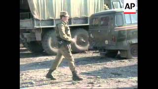 RUSSIA: CHECHNYA: GROZNY: CITY CLEAN-UP