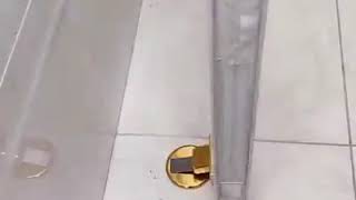 Crossfix™ : Butée magnétique invisible pour porte