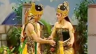 Mocopat Palaran PANGKUR SURAGREGED - Wayang Orang Bharatayudha - Javanese Classical Dance [HD]