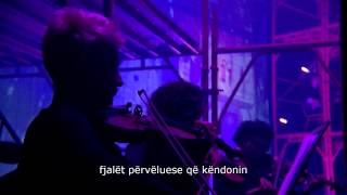 Les Miserables - Soul devant cest tables vides - Stefan Marena