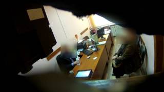 Пресечена противоправная деятельность адвоката, выразившаяся в даче взятки сотруднику прокуратуры
