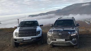 Поездка в Хибины. Land Cruiser 200, Ford F-150 Raptor