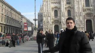 Milan, Italy | Piazza del Duomo