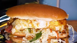 2000원짜리 길거리 버거 끝판왕, 극강 가성비 버거 맛집 - 석계역 마시써머거바 Amazing Price Burger, Only $1.6! - Korean Street Food
