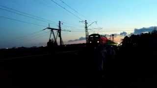 30.07.2015, Москва - Фрязино. Поезд встал, оборвался провод.