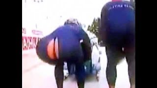 The British Athlete Gillian cooke's Splits her  SPANDEX pant right