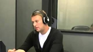 Навальный троллит Путина 2015