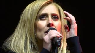 Lara Fabian - Je suis malade (Helsinki - 24.04.2015)