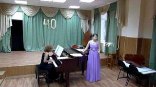 поёт Наталья Котенёва - Кюи - Коснулась я цветка