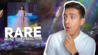 SELENA GOMEZ- RARE REACTION