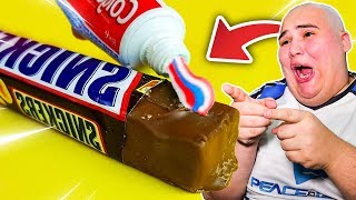 LES PIRES PRANKS DE BOUFFE À FAIRE À VOS AMIS ! (Me faites jamais ça..)