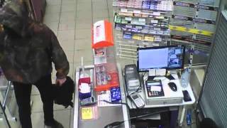 Ограбление магазина в Омске (03.04.2016)