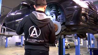 И снова W203 Mercedes Benz C180K подготовка после подбора Замена термостата, обслуживание тормозов