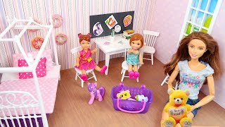 Как сделать Комнату для Куклы #Барби  Домик из Коробки Игрушки для девочек Своими руками
