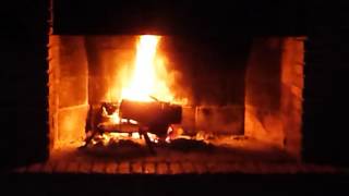 Рождественский горящий камин живой огонь заставка 1 час - best FIREPLACE 1 hour screensaver