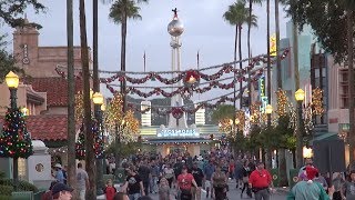 Disney's Hollywood Studios 2019 Christmas and Holiday Decorations and Shows + Early AM Tour Florida