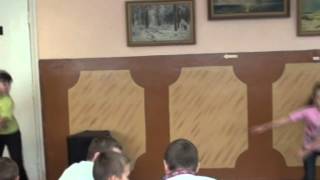 ТАНЕЦЬ ДІВЧАТ 6-го КЛАСУ - SkoolTV