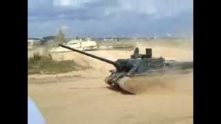 WW2 Russian tank destroyer SU-100