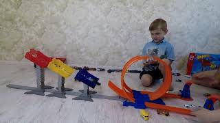 Трек Hot Wheels Рекордный прыжок Hot Wheels Super Score Speedway