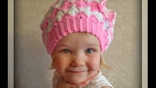 весенний берет двухцветным узором , вязание крючком