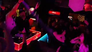 Элджей Рваные джинсы Dj  цветкоff
