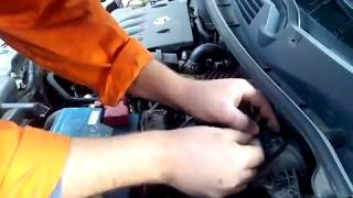 Замена воздушного фильтра DAINTON D120080 на Nissan Qashqai