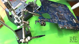 Замена разъема питания на ноутбуке Samsung NP300V5A
