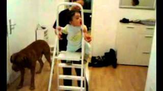 Stärkste baby der Welt  !"Worlds strongest baby"!!