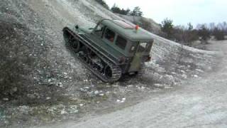 snow trac grimpant aux murs!
