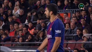 ¿LUIS SUAREZ, COMO SE PROVOCA UNA AMARILLA?