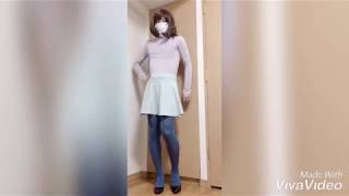 【crossdresser】blue color tights　High heels　Mini skirt