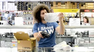 Nikon D800E Unboxing and Sniff Test