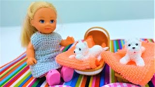 Видео про куклы: Кен и Барби приготовили сюрприз для Штеффи