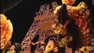 Cancan des Folies Bergère