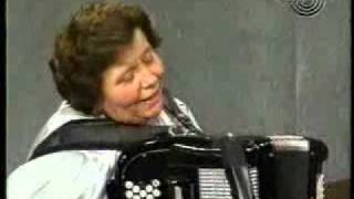 RADOJKA ZIVKOVIC svira 80-tih