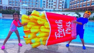Аминка ЖАДНИЧАЕТ и НЕ ХОЧЕТ Делиться! Для Детей kids children