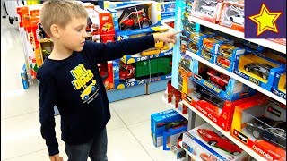 Машинки Шоппинг Игрушки Забежали в детский магазин за машинкой Toys Kids Store