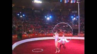 Дуэт Энн (Duo Ann). Эквилибр с кольцом