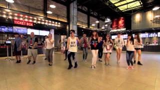 MACARENA FLASHMOB - Sistar & Bro [Halong bellydance & Fitness Center]