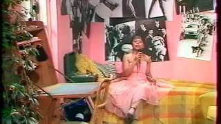 Monikia ( Les Surfs )  ( Viens me faire danser ) 1984